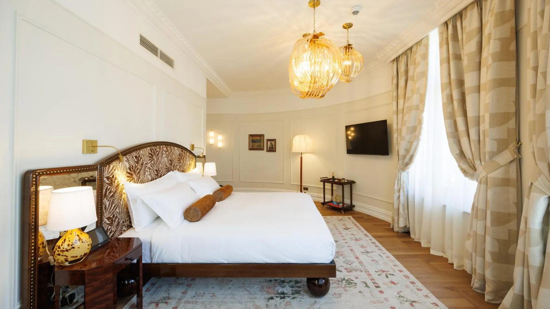 Hotel Fleur De Ville Brussels