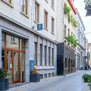 4* Apart Otel B-aparthotel Grand Place