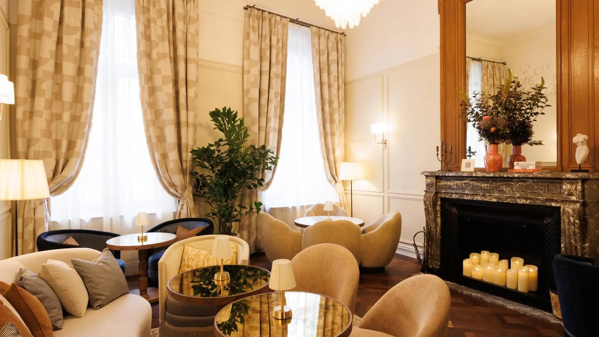 Hotel Fleur De Ville Brussels 4*,  Belgium